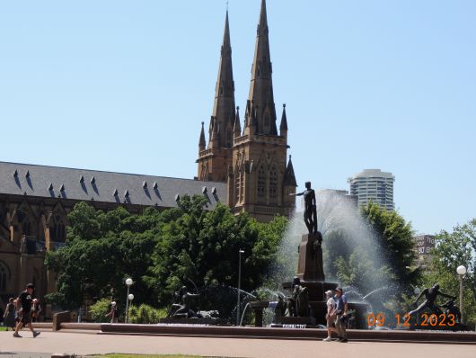 Church Sydney, Archibald Fountain